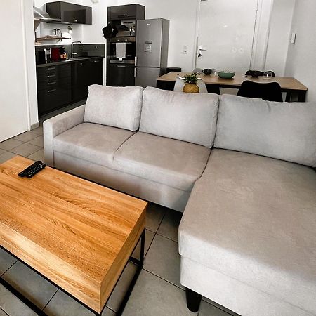 Appart Romarin - Proche Gare - Cosy Miramas Ngoại thất bức ảnh